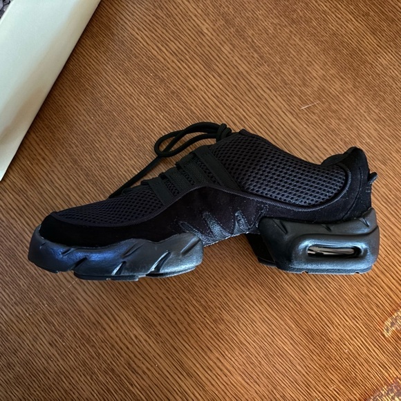 BLOCH black DRT split sole sneakers. New in box. Style: S0538L. Size 10.5 - Picture 12 of 15